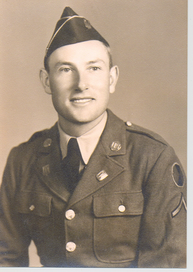 Roy Orville Alber wearing a U.S. Army uniform in a formal portrait.