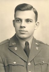 Richard Harold Davis shown in a formal military portrait.