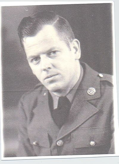 Serviceman in a U.S. Army uniform.