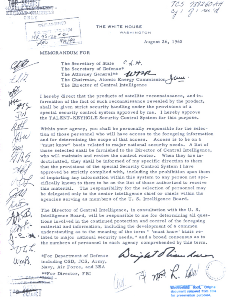 Scanned memorandum with dense text and handwritten annotations.