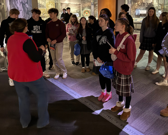 students taking a tour of the Eisenhower museum